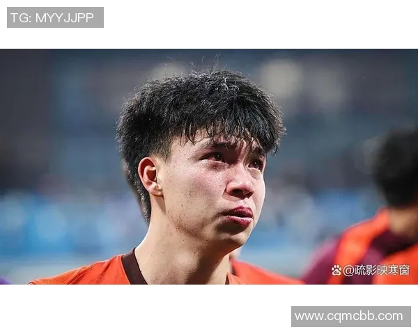 香港足球明星因争议事件遭到广泛批评引发热议与反思