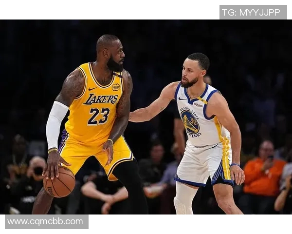 2016年勇士与小牛精彩对决比赛视频回顾与分析